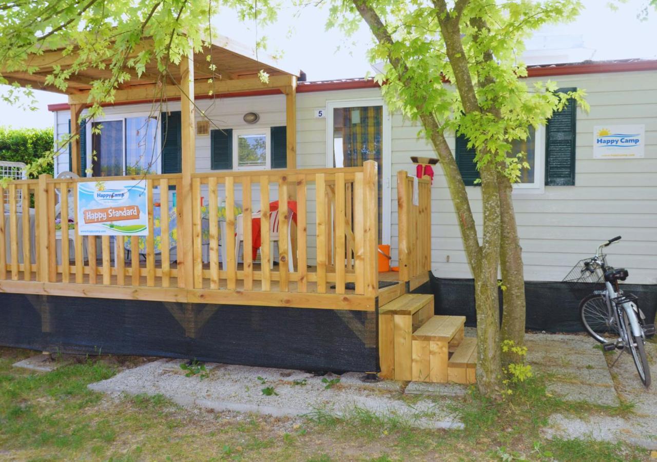 Happy Camp Mobile Homes In Camping Village Baia Paradiso Badesi Exterior foto